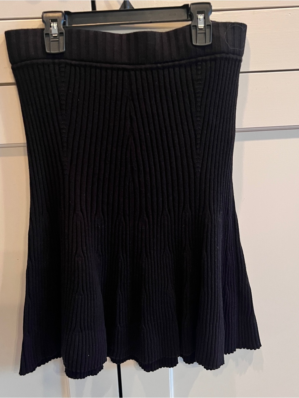 NIC+ZOE black ribbed-knit flare skirt-small